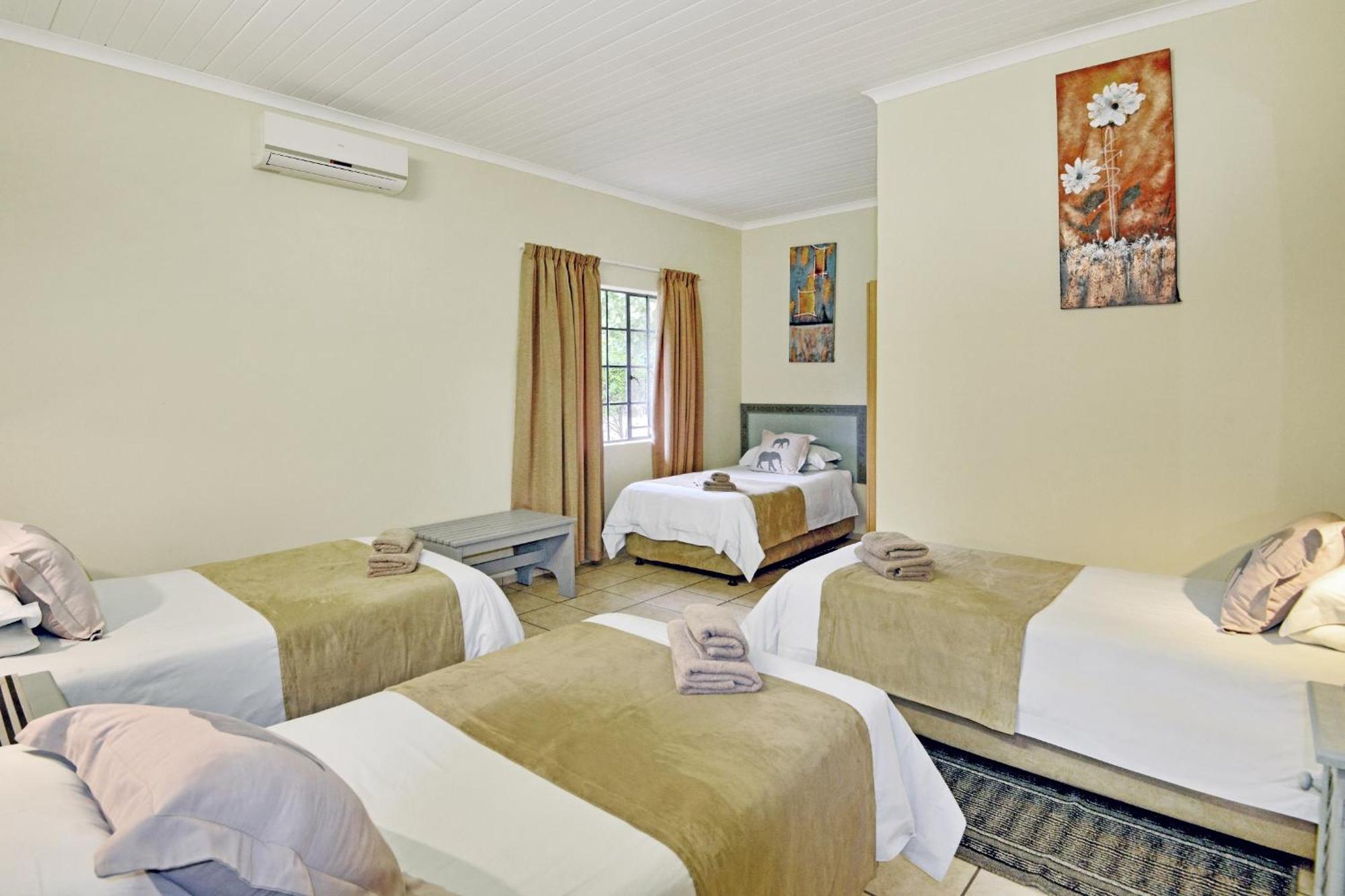 Komati River Chalets كوماتيبورت المظهر الخارجي الصورة